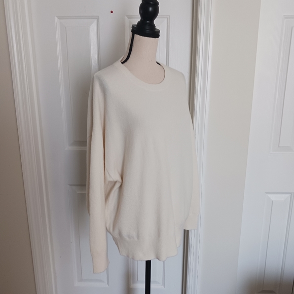 Jenni Kayne Wool Cashmere Blend Oversized Crewneck Sweater - Picture 4 of 14